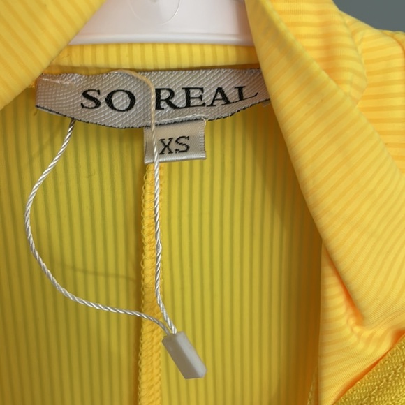 So Real Designer Yellow Jumpsuit Size XS New - Picture 3 of 8